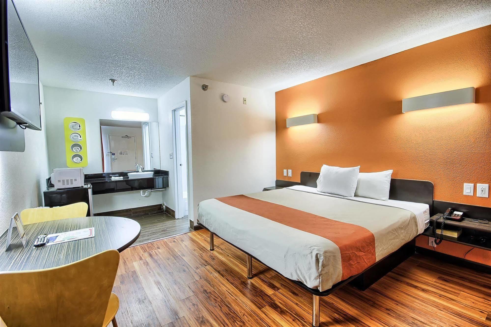 Motel 6-Columbus, Oh - West Zewnętrze zdjęcie
