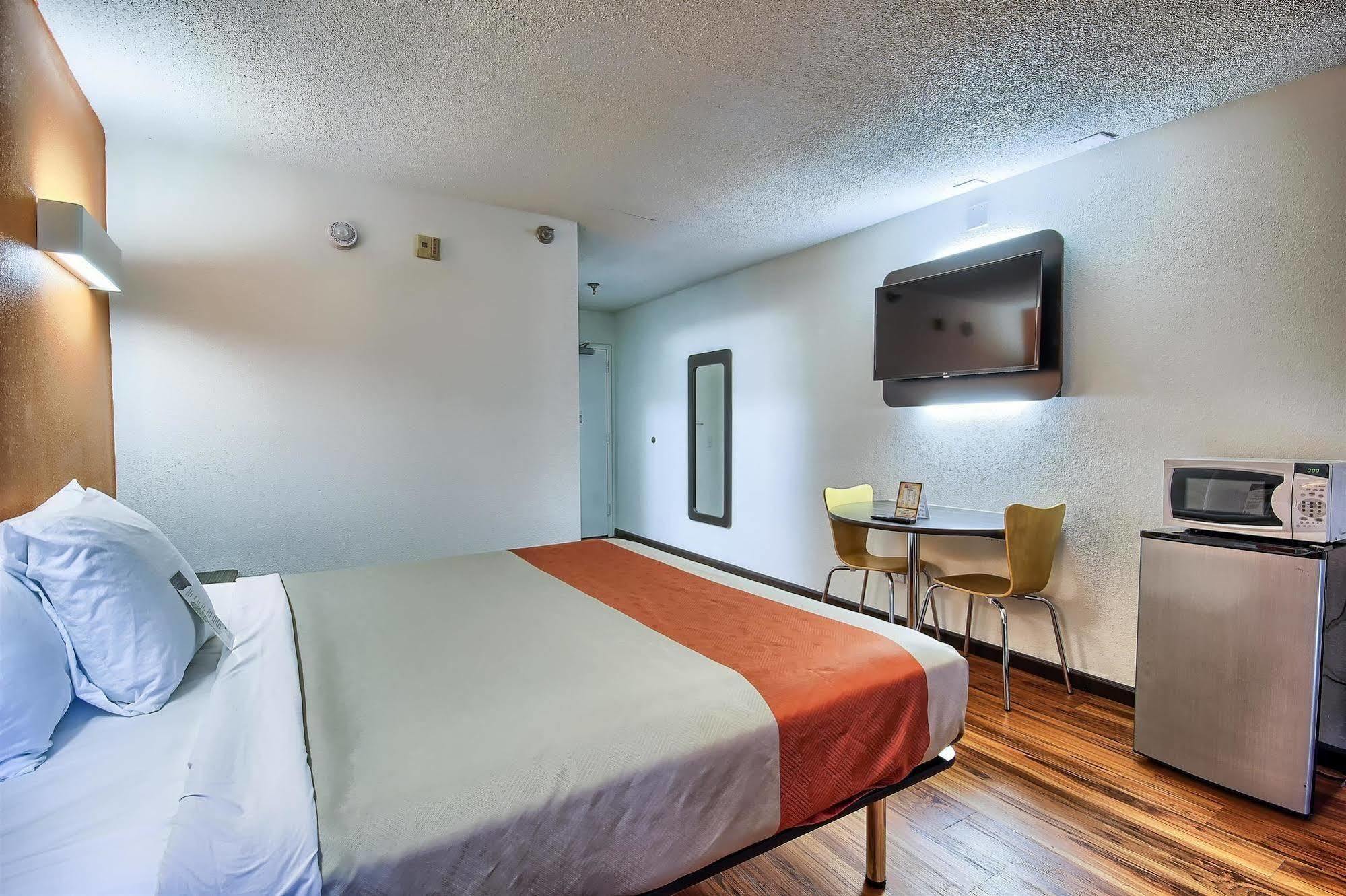 Motel 6-Columbus, Oh - West Zewnętrze zdjęcie